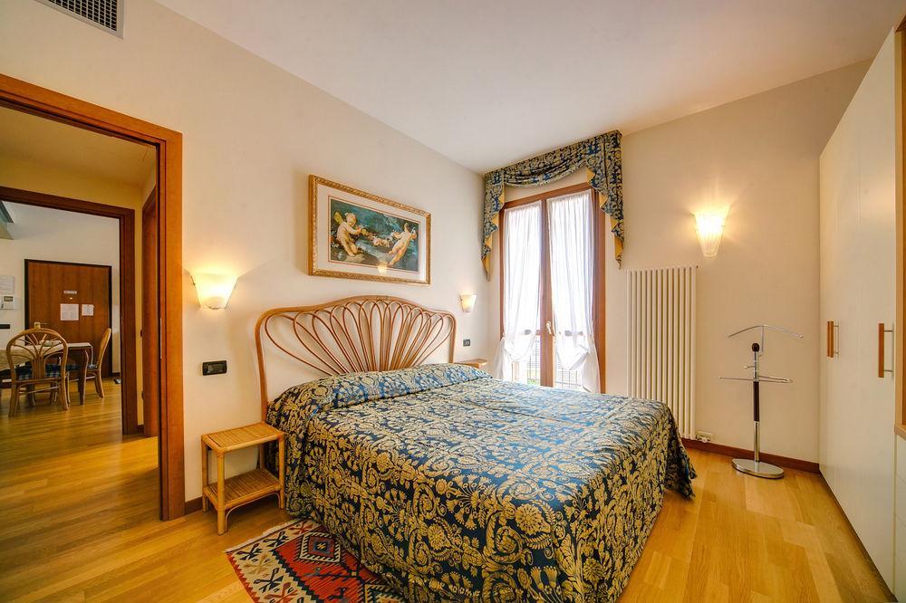 Palazzo Brando - Living Apartments Treviso Eksteriør billede